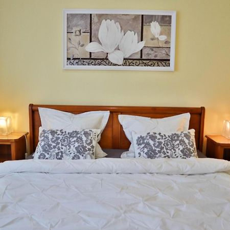 Oak Apartment - Piata Victoriei Bucarest Esterno foto