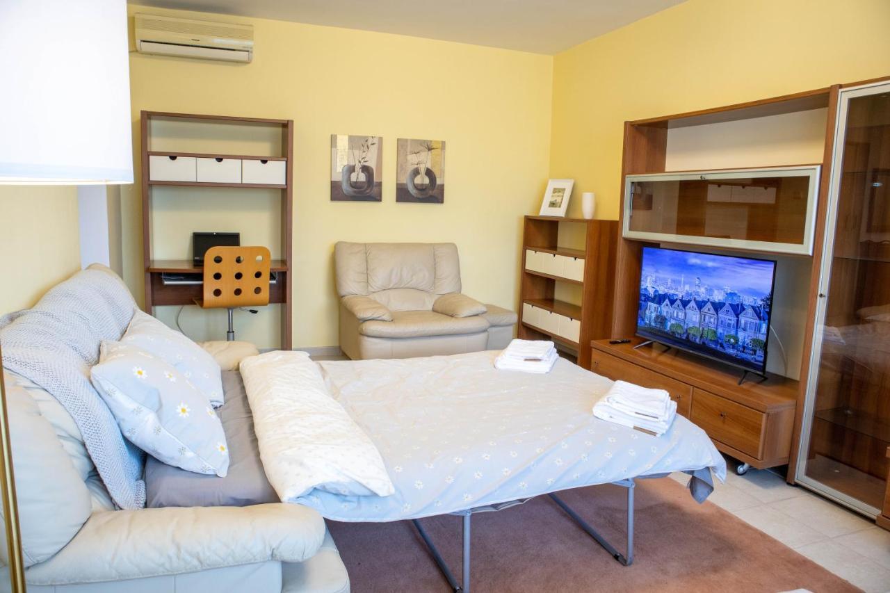 Oak Apartment - Piata Victoriei Bucarest Esterno foto